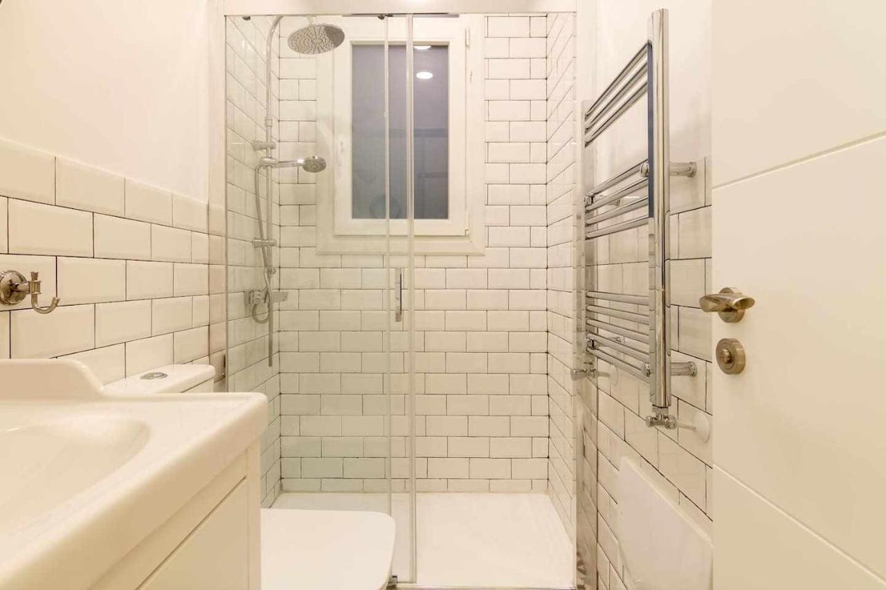 Vivienda Turistica Estilosa En La Zona Vieja Bilbao Exterior foto